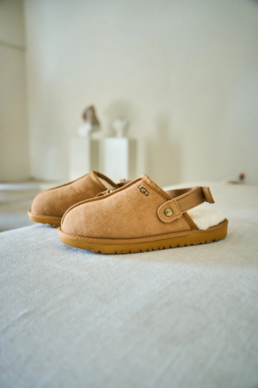 Smaibulun Ugg | Selena Wool Lined Slingback Sandals - chestnut - Image 9