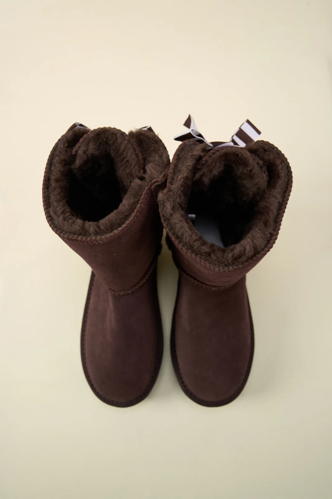 Smaibulun Ugg | Serenity Striped Bailey Bow Shearling Boots - Brown - Image 13