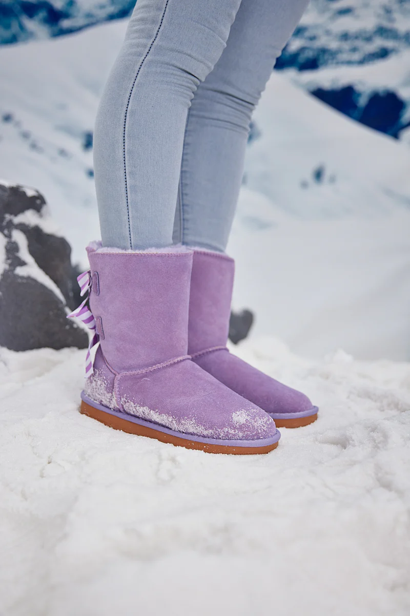 Smaibulun Ugg | Serenity Striped Bailey Bow Shearling Boots - Lavender - Image 3