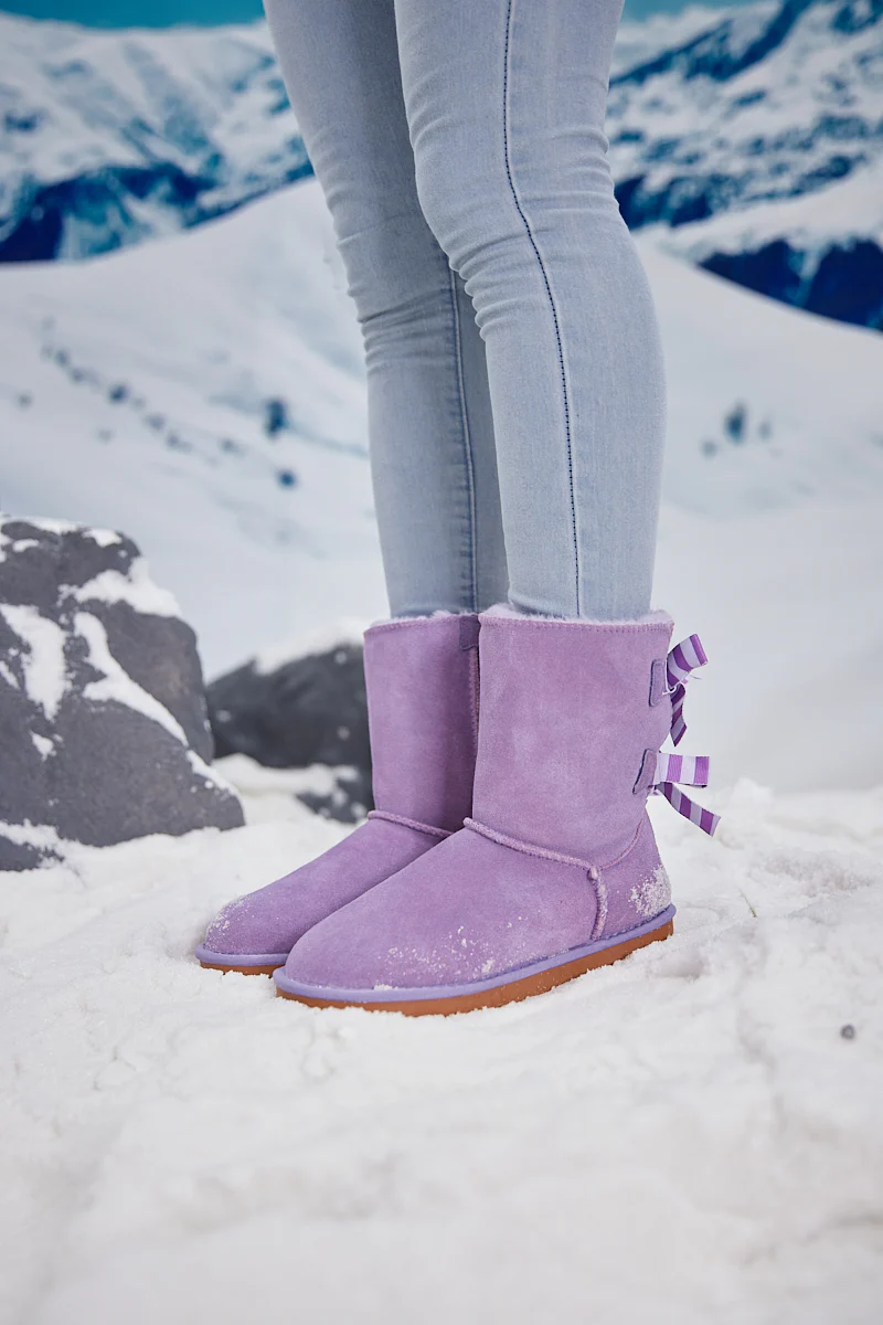 Smaibulun Ugg | Serenity Striped Bailey Bow Shearling Boots - Lavender - Image 5
