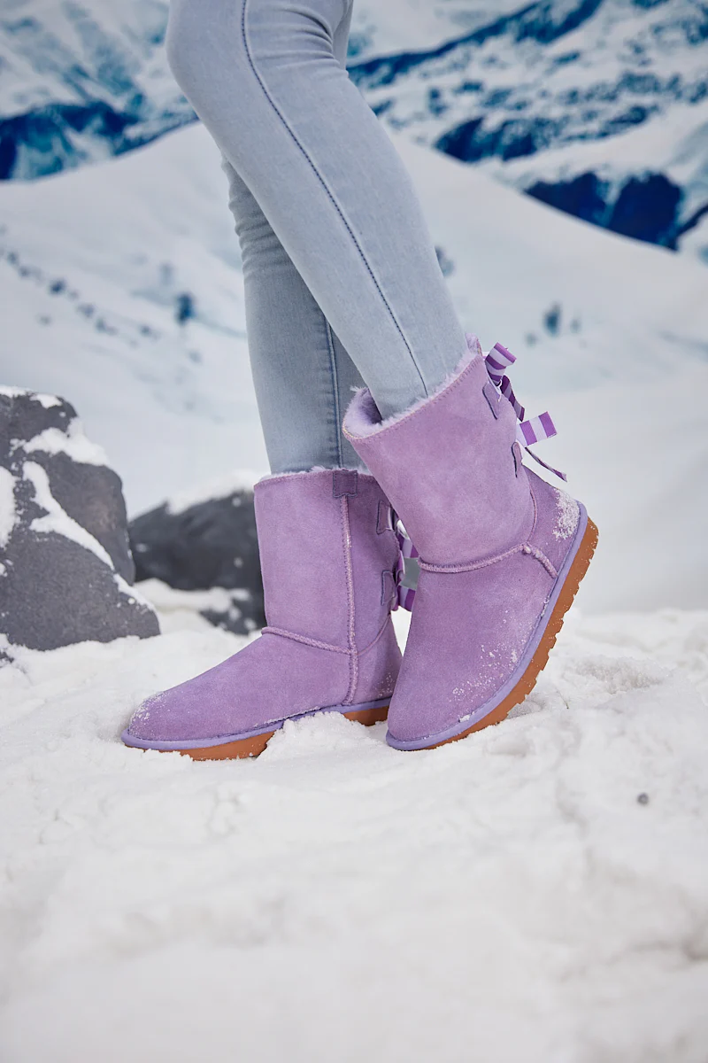 Smaibulun Ugg | Serenity Striped Bailey Bow Shearling Boots - Lavender - Image 6