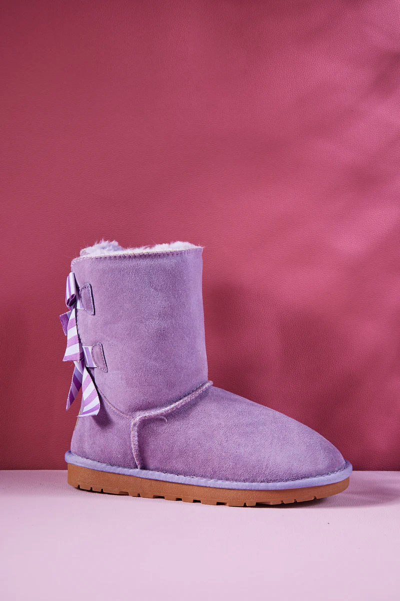 Smaibulun Ugg | Serenity Striped Bailey Bow Shearling Boots - Lavender - Image 9