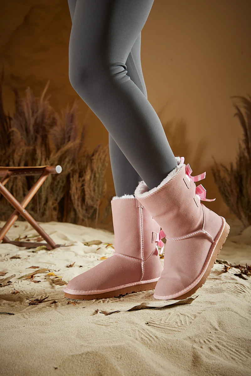 Smaibulun Ugg | Serenity Striped Bailey Bow Shearling Boots - Pink - Image 4