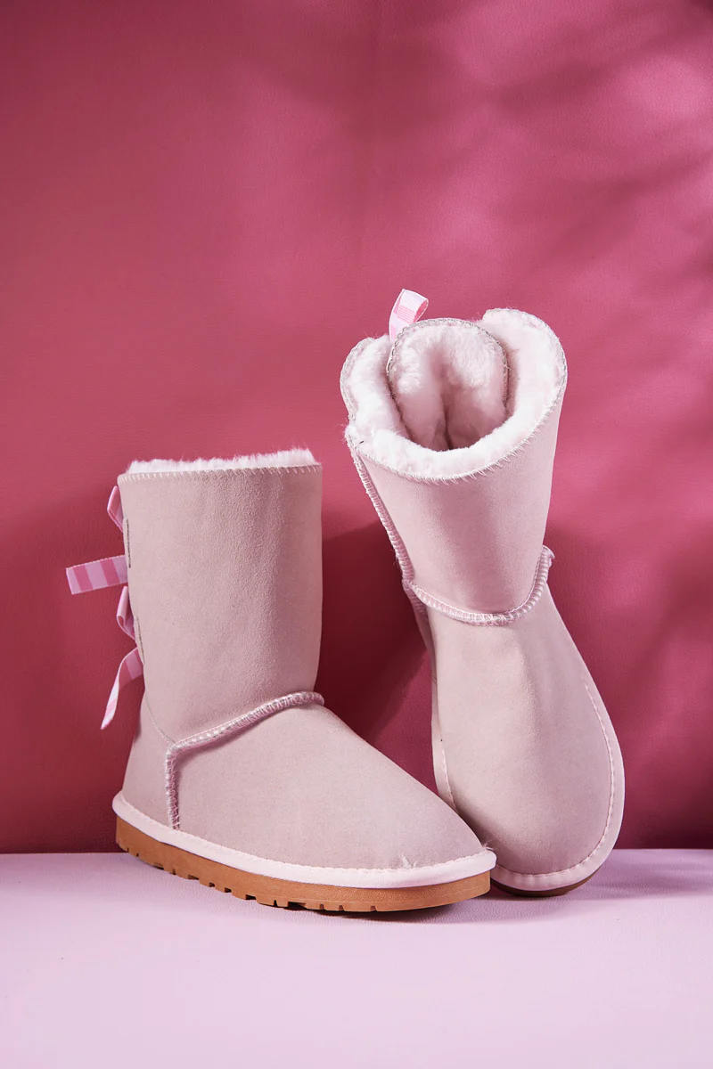 Smaibulun Ugg | Serenity Striped Bailey Bow Shearling Boots - Pink - Image 8