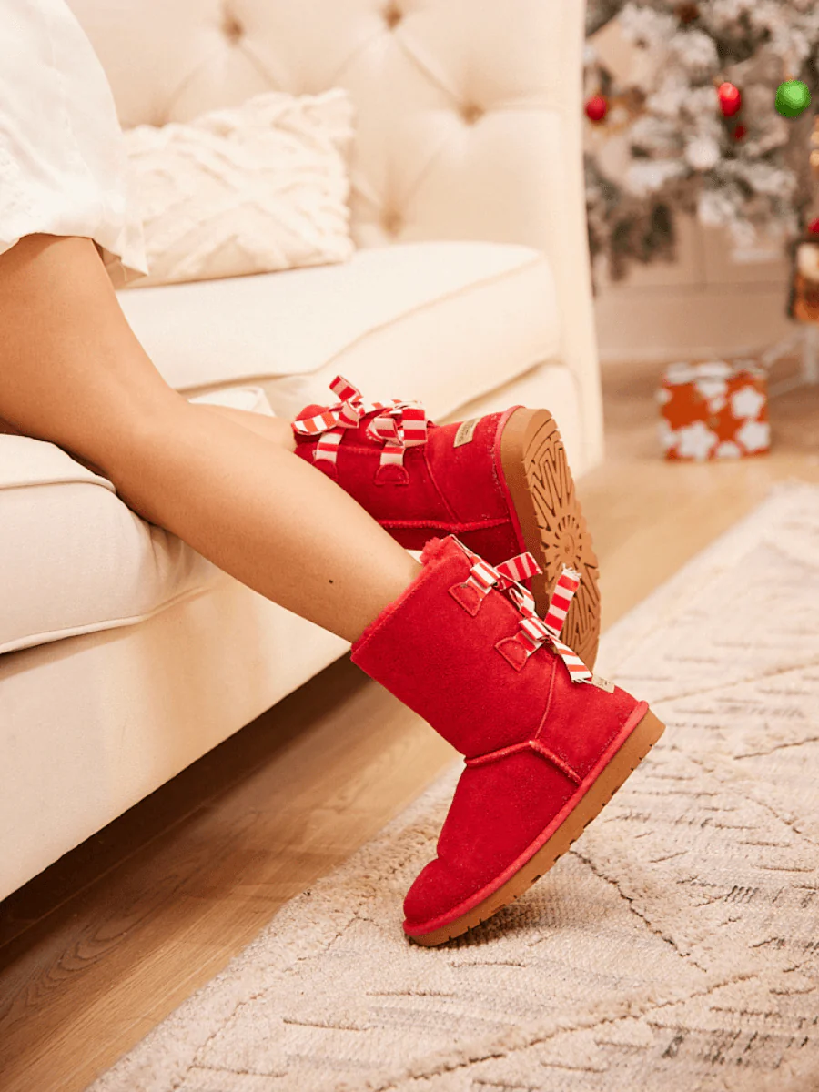 Smaibulun Ugg | Serenity Striped Bailey Bow Shearling Boots - Red - Image 2