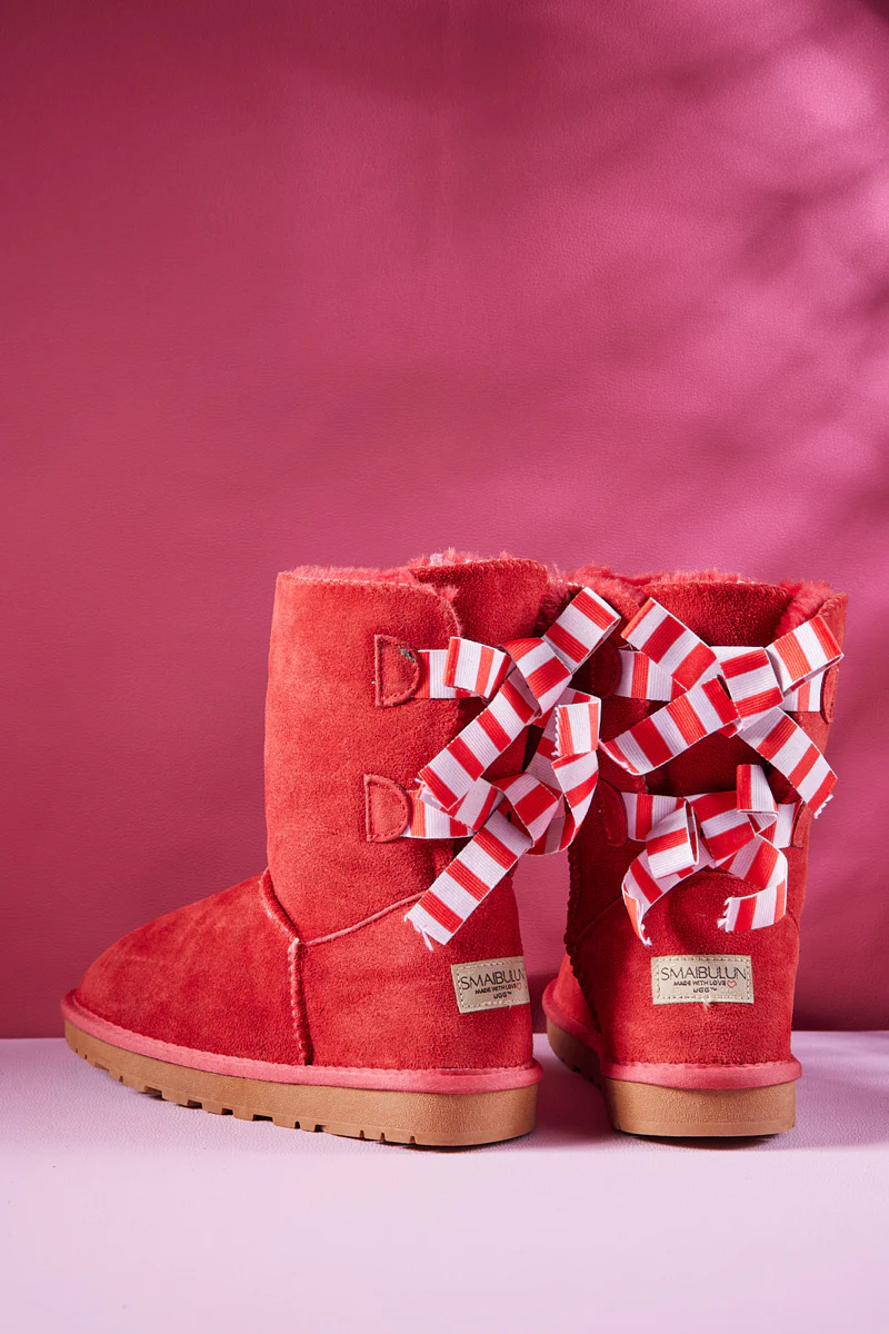 Smaibulun Ugg | Serenity Striped Bailey Bow Shearling Boots - Red - Image 9