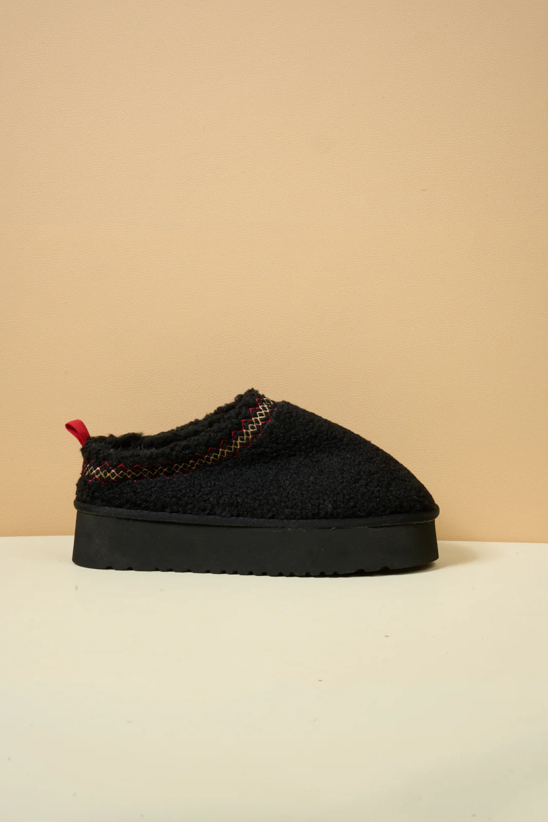 Smaibulun Ugg | Shepherd Tasman Platform Bootie - black - Image 11