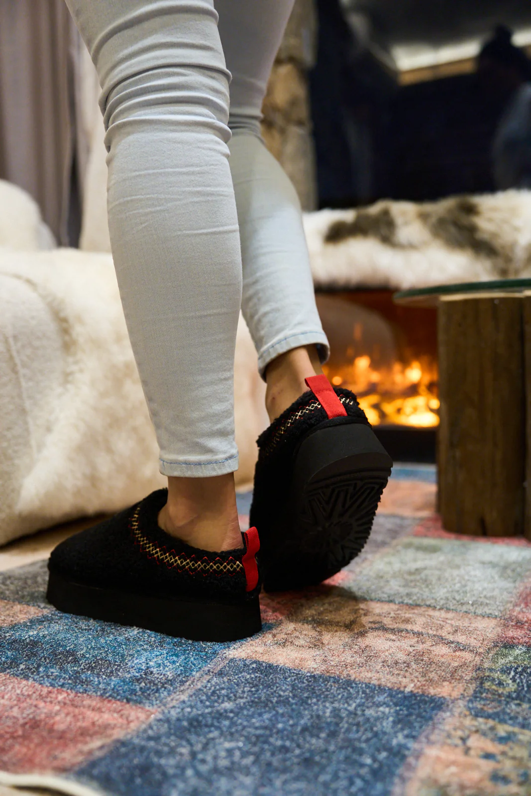 Smaibulun Ugg | Shepherd Tasman Platform Bootie - black - Image 7