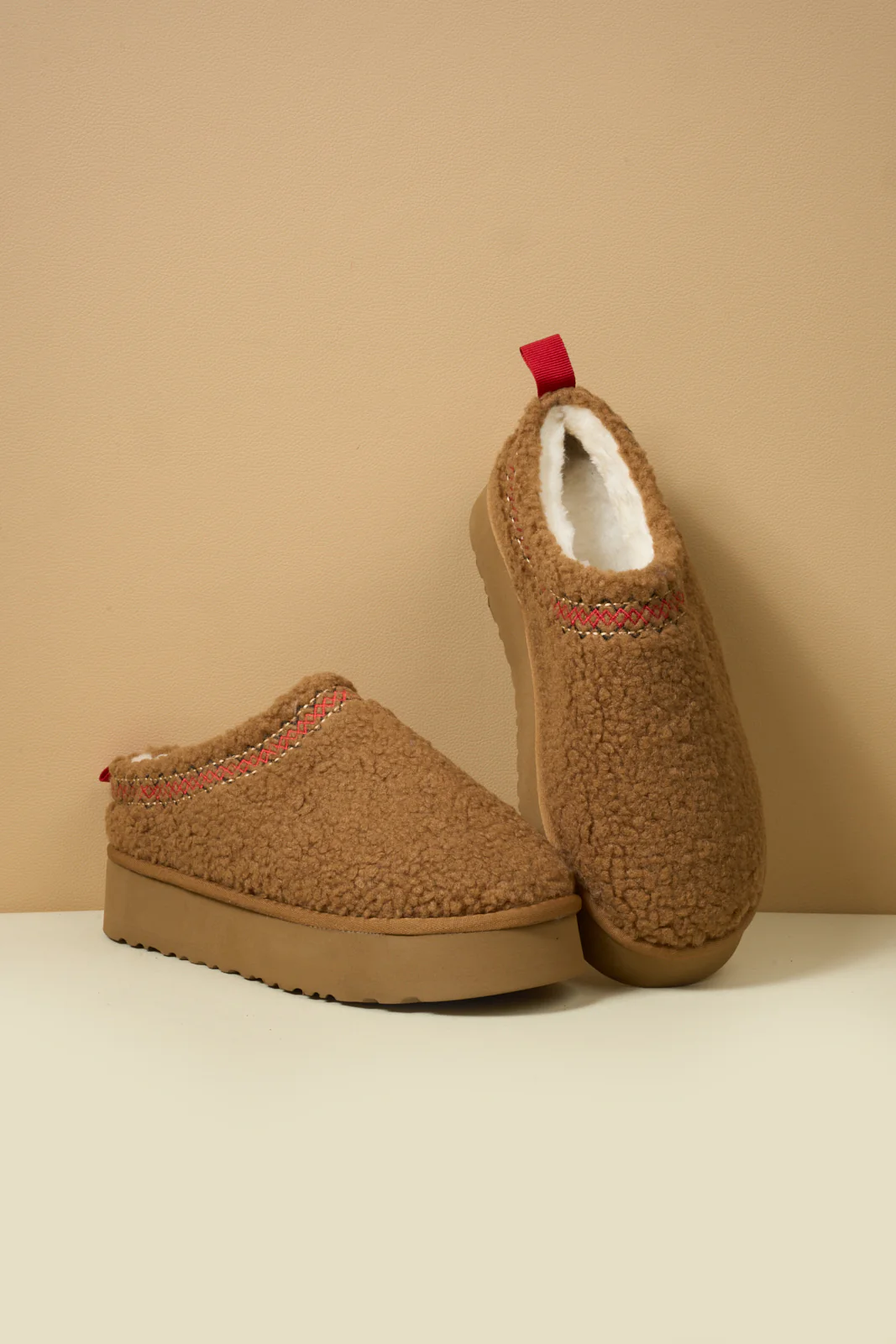 Smaibulun Ugg | Shepherd Tasman Platform Bootie - chestnut - Image 10