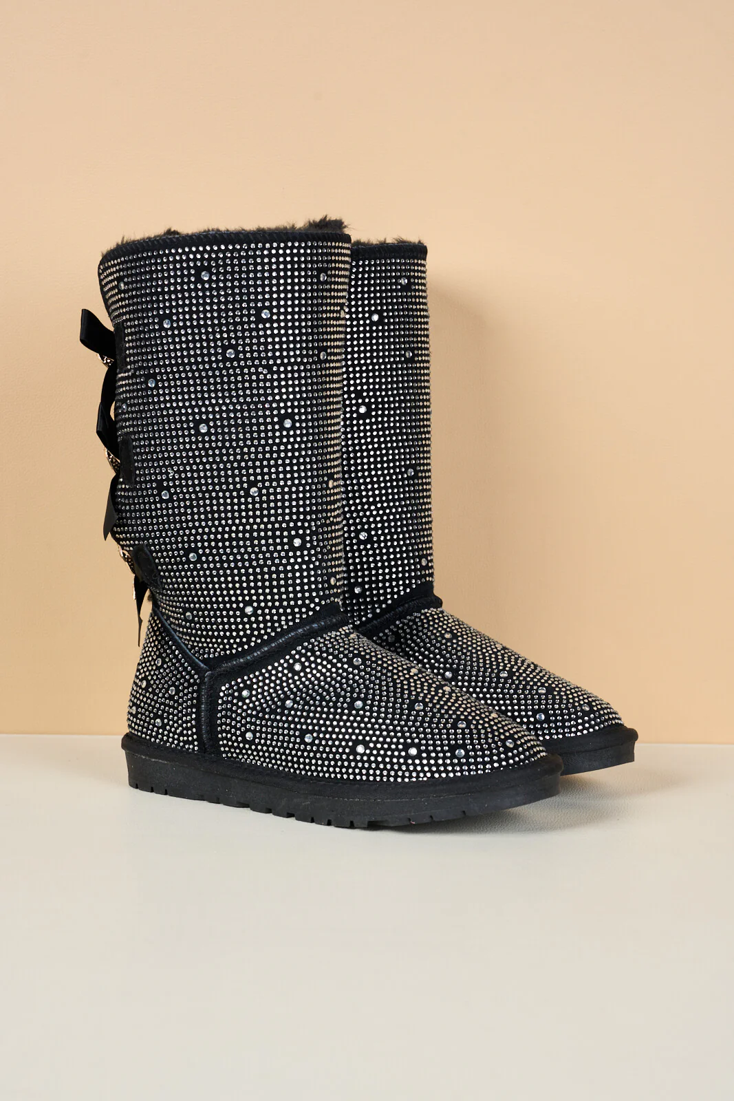 SMAIBULUN Ugg | Swifties Diamond Stage Ribbon Bows Suede Boots - black - Image 12