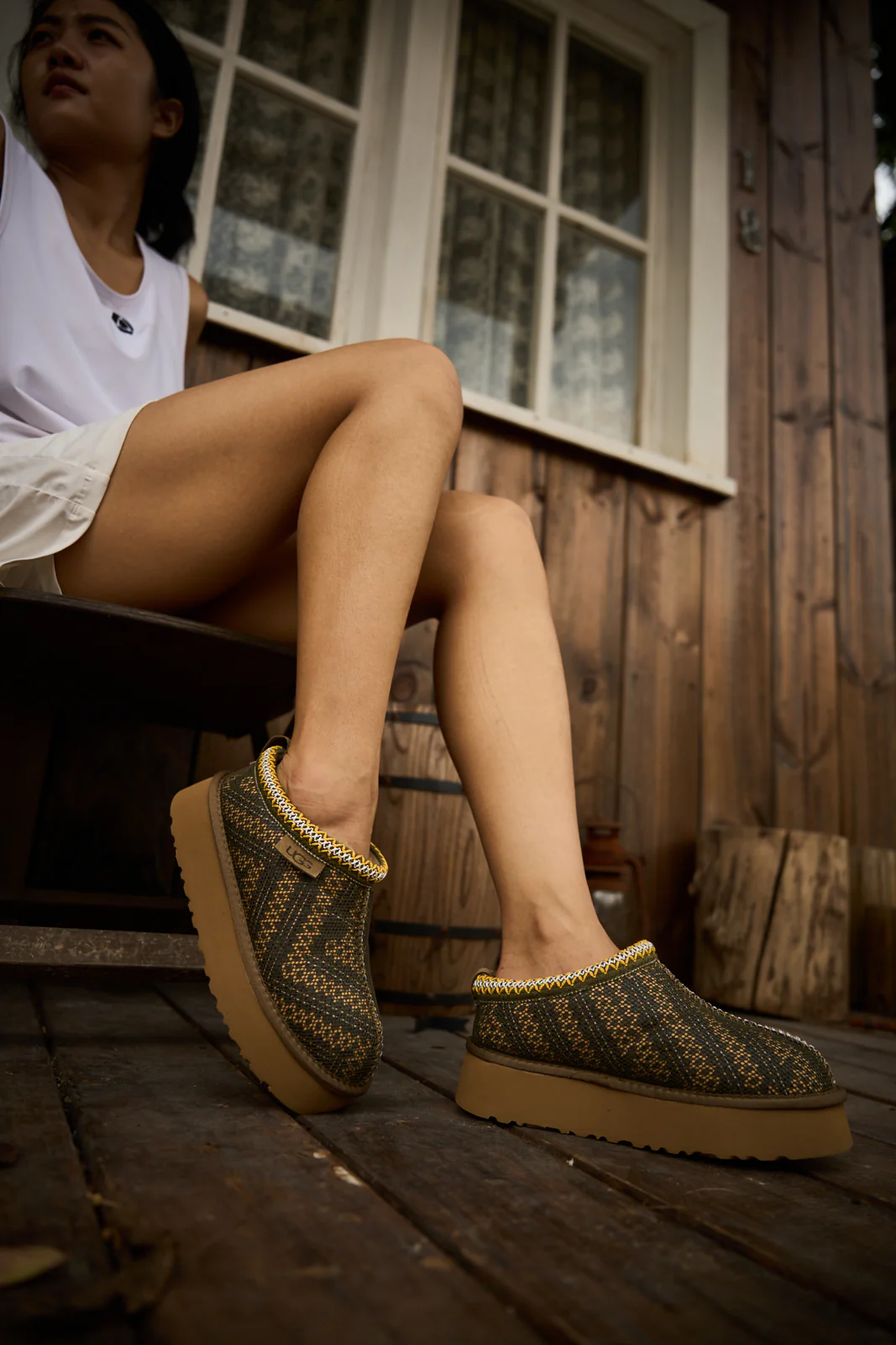 Smaibulun Ugg | Tasman in Labyrinth Platform Bootie - Olive - Image 7