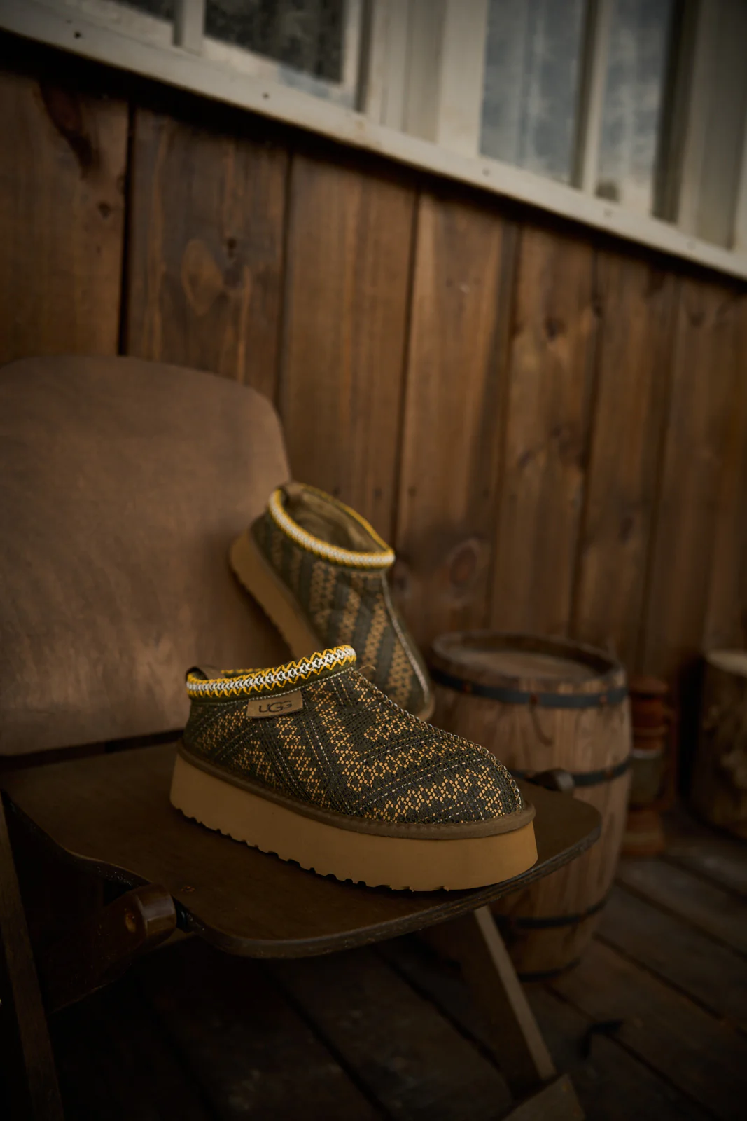 Smaibulun Ugg | Tasman in Labyrinth Platform Bootie - Olive - Image 8