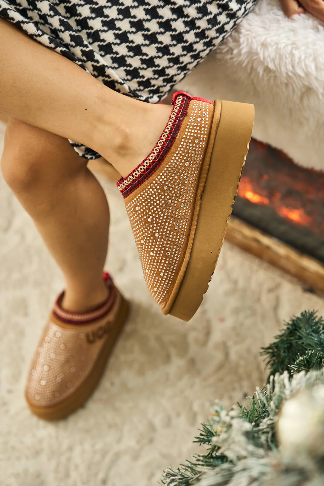 Smaibulun Ugg | Tassie Swifty Diamond Platform Boot - chestnut - Image 7