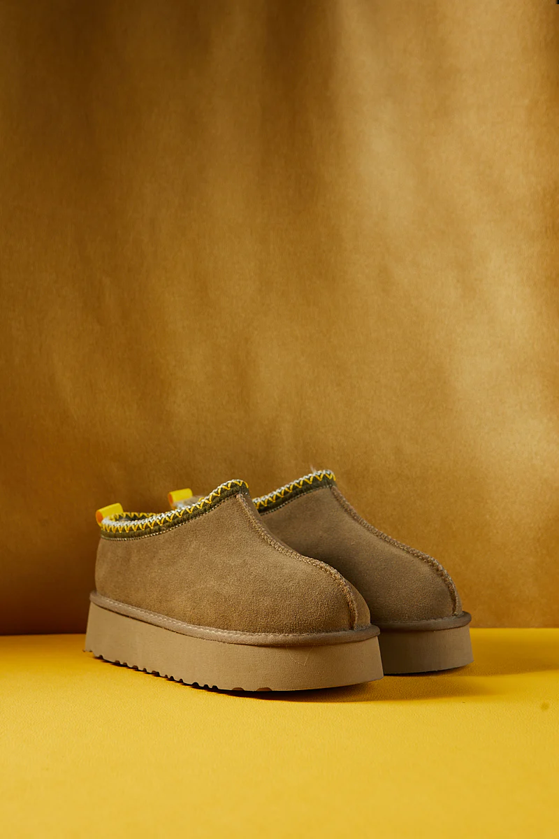 Smaibulun Ugg | Tassie X Tasman Platform Slipper Boot - Olive - Image 10
