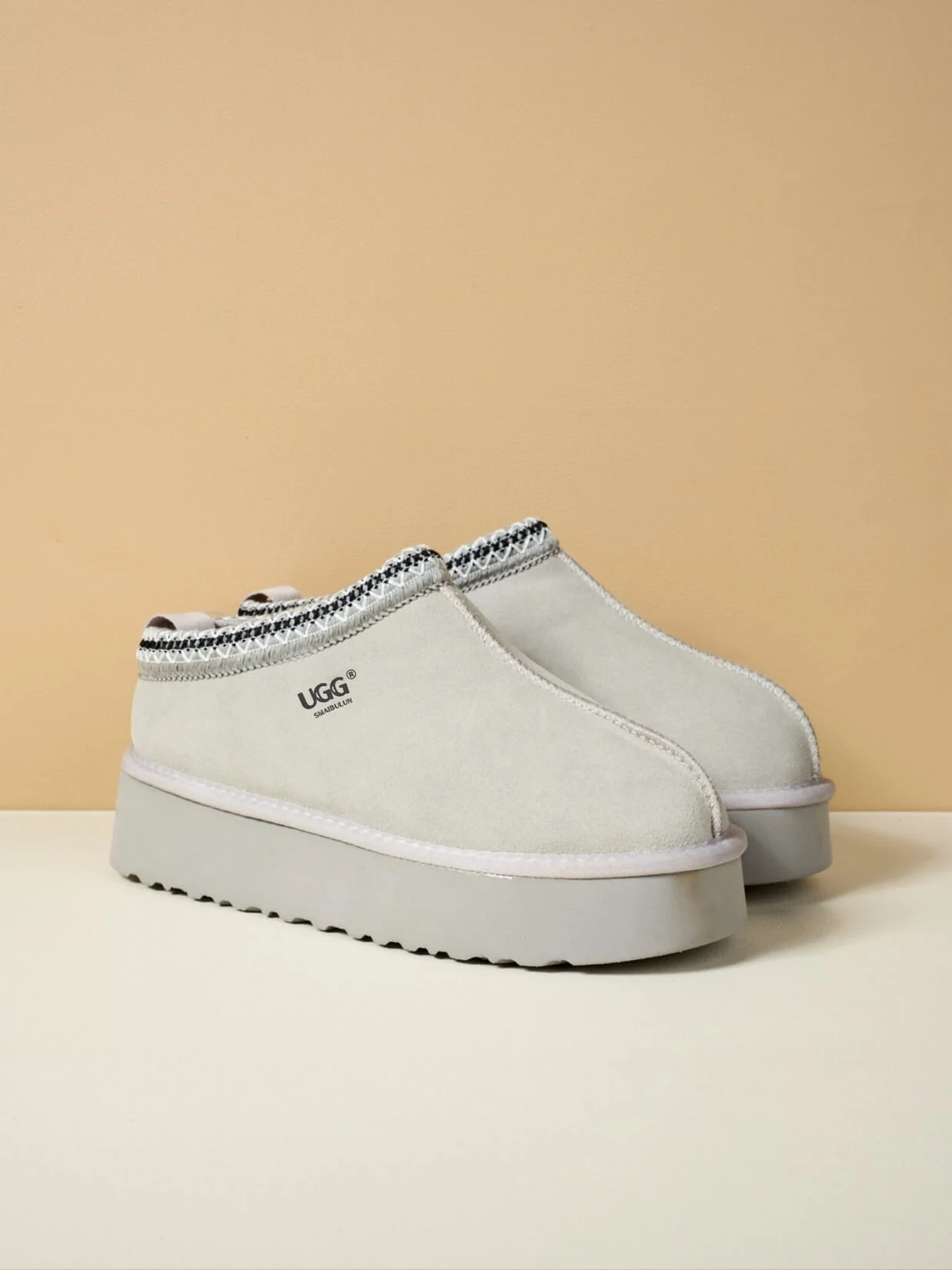 Smaibulun Ugg | Tassie X Tasman Platform Slipper Boot - pale - Image 10