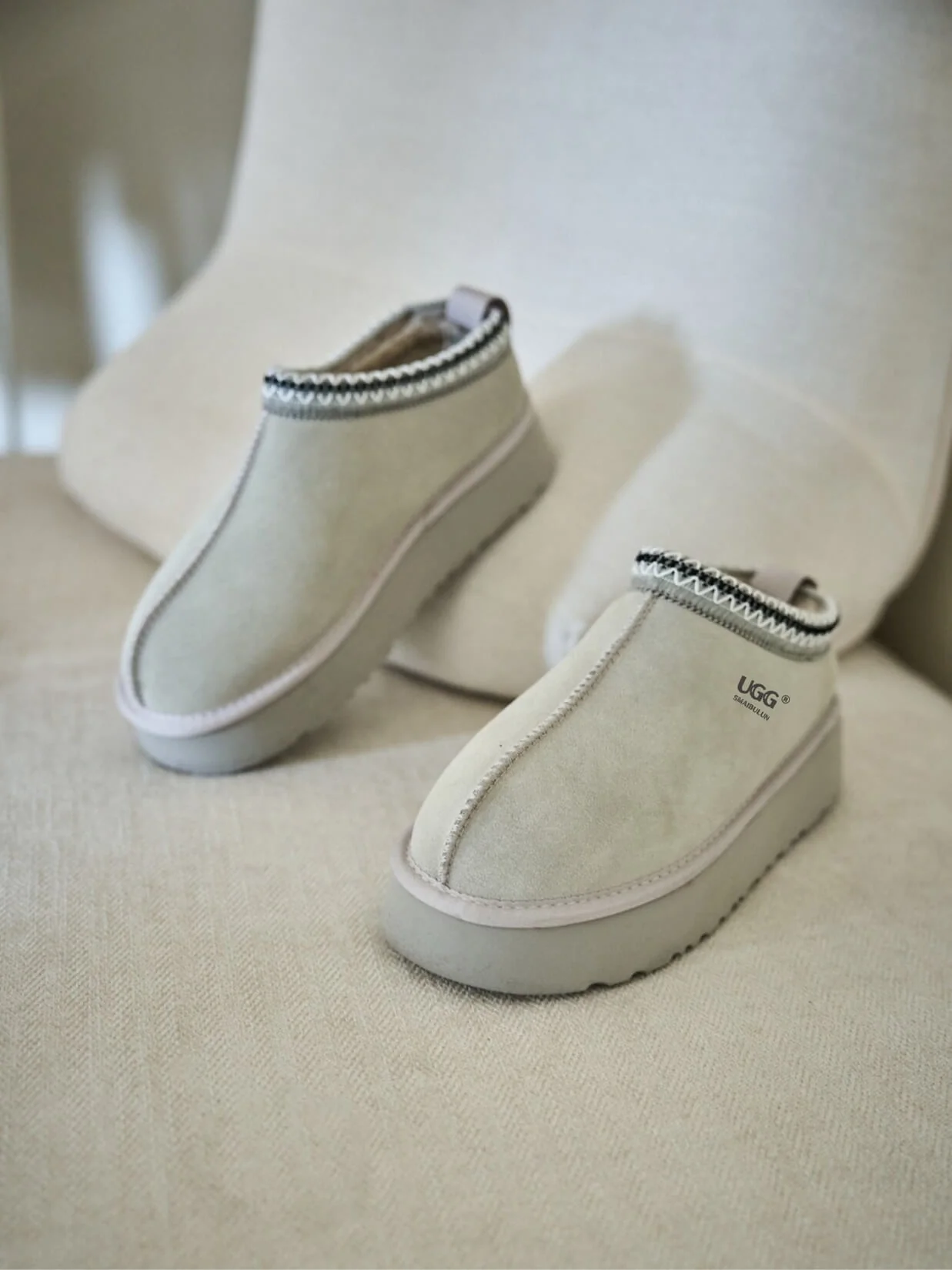 Smaibulun Ugg | Tassie X Tasman Platform Slipper Boot - pale - Image 9