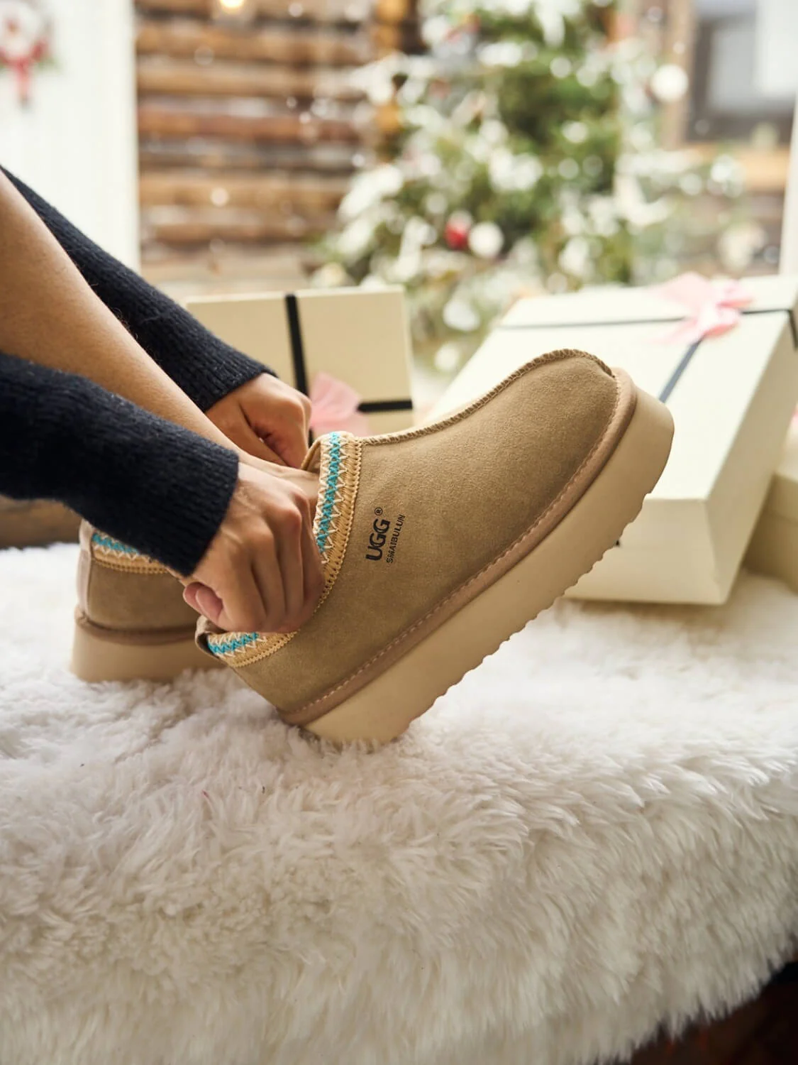 Smaibulun Ugg | Tassie X Tasman Platform Slipper Boot - taupe - Image 3