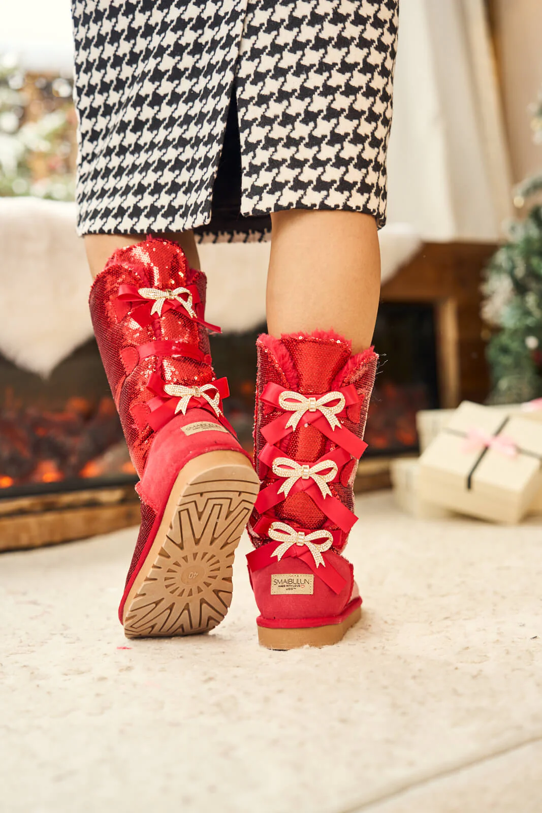 SMAIBULUN Ugg | Tay Swift Celebration Rhinestone Bailey Bow Sequin Boots - Red - Image 2