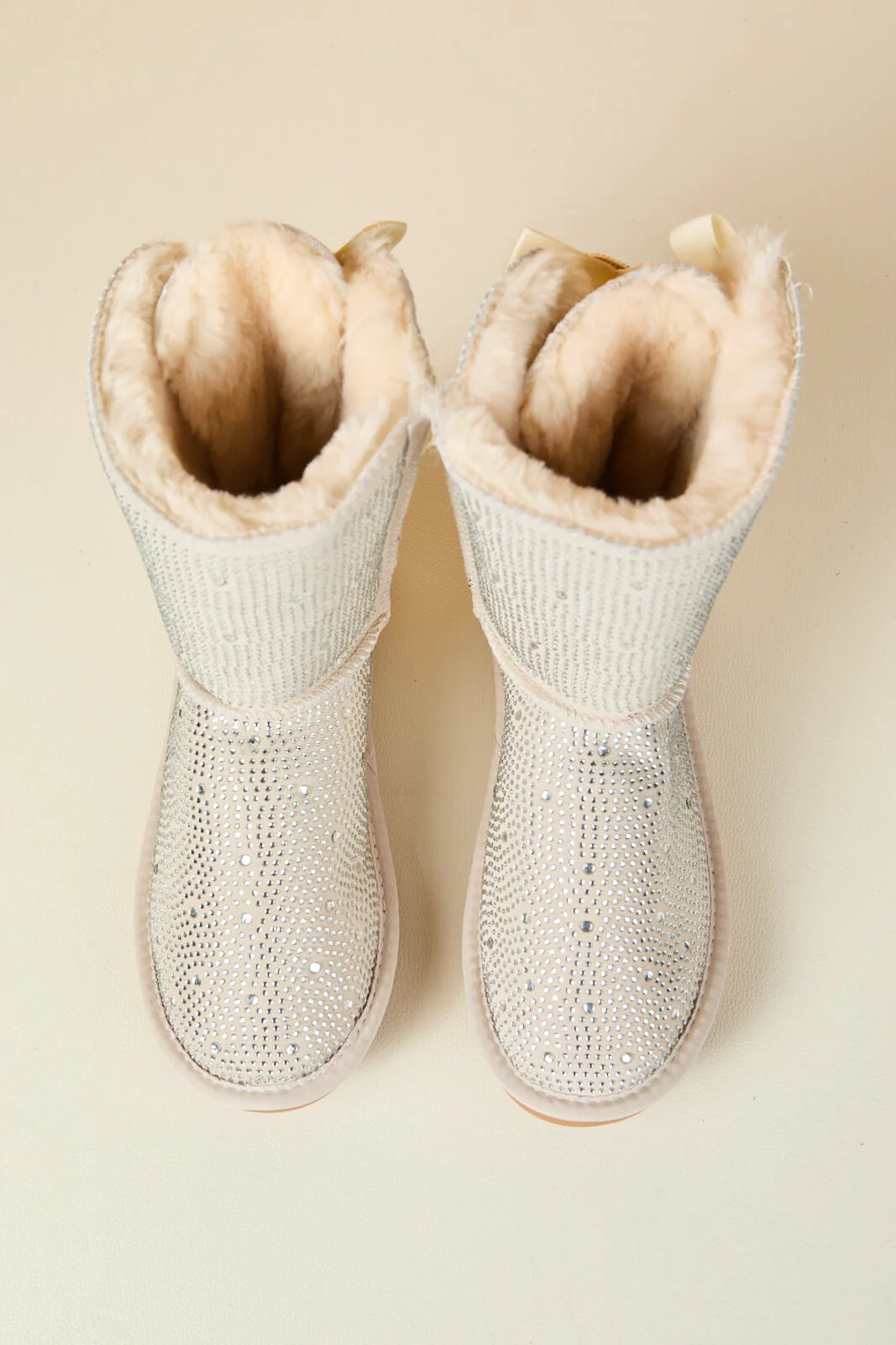 SMAIBULUN Ugg | Tay Tay Shine On Stage Diamond Bows Suede Boots - cream - Image 14