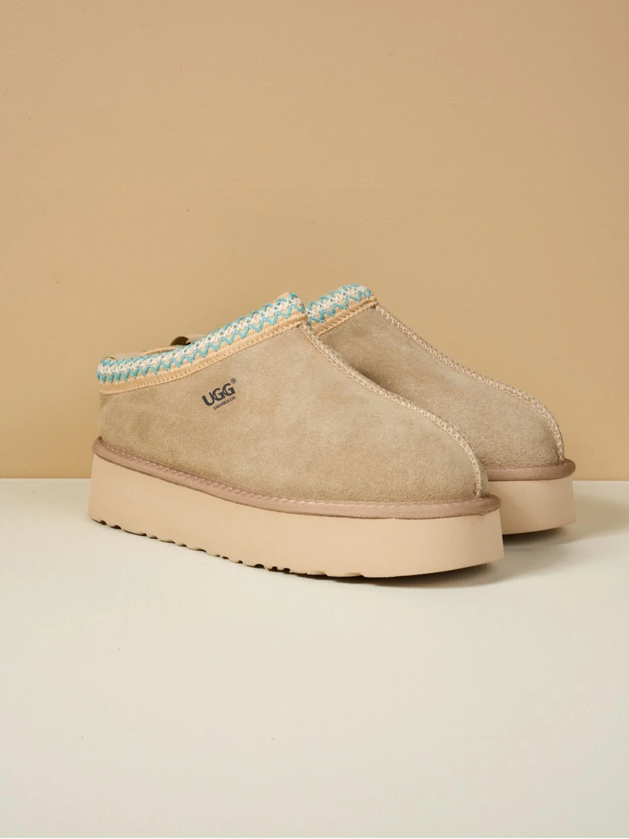 Smaibulun Ugg | Tazzy Mini Platform Low Ankle Slippers - neutral - Image 10