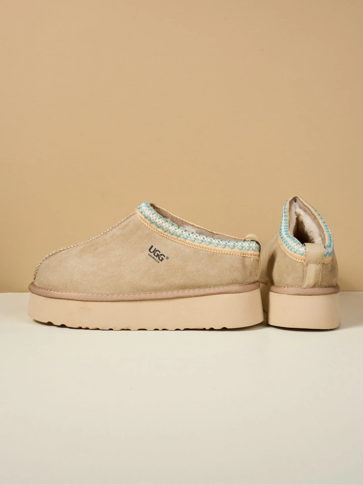 Smaibulun Ugg | Tazzy Mini Platform Low Ankle Slippers - neutral - Image 13