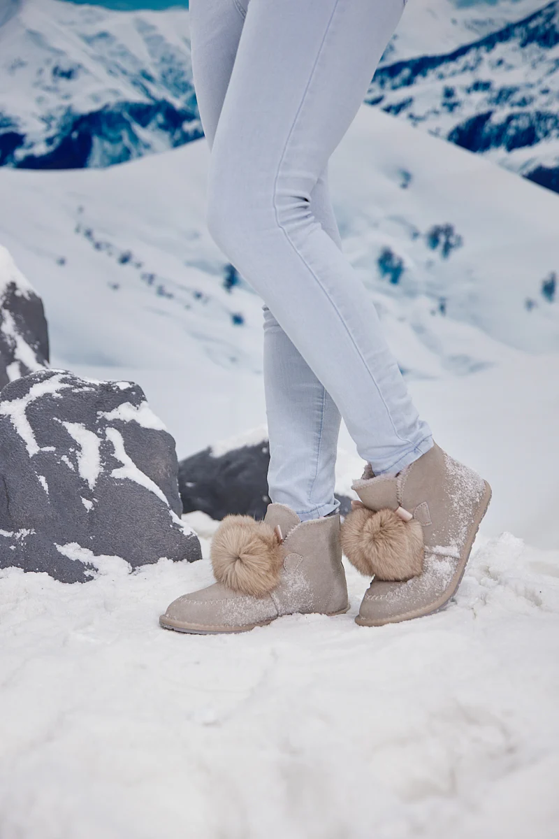 SMAIBULUN Ugg | Teddy Faux Fur Balls Suede Boot - Grey - Image 8