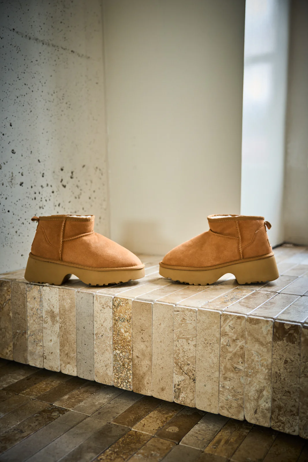 SMAIBULUN Ugg | Ultimate Platform Ankle Boots - chestnut - Image 10