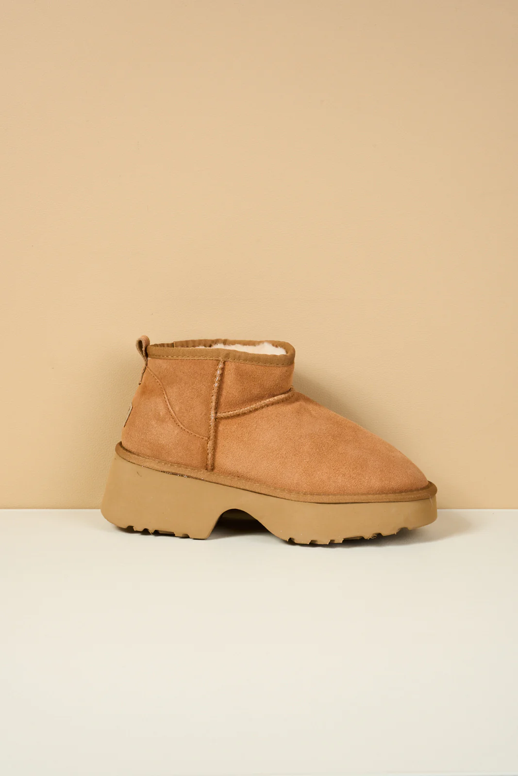 SMAIBULUN Ugg | Ultimate Platform Ankle Boots - chestnut - Image 12