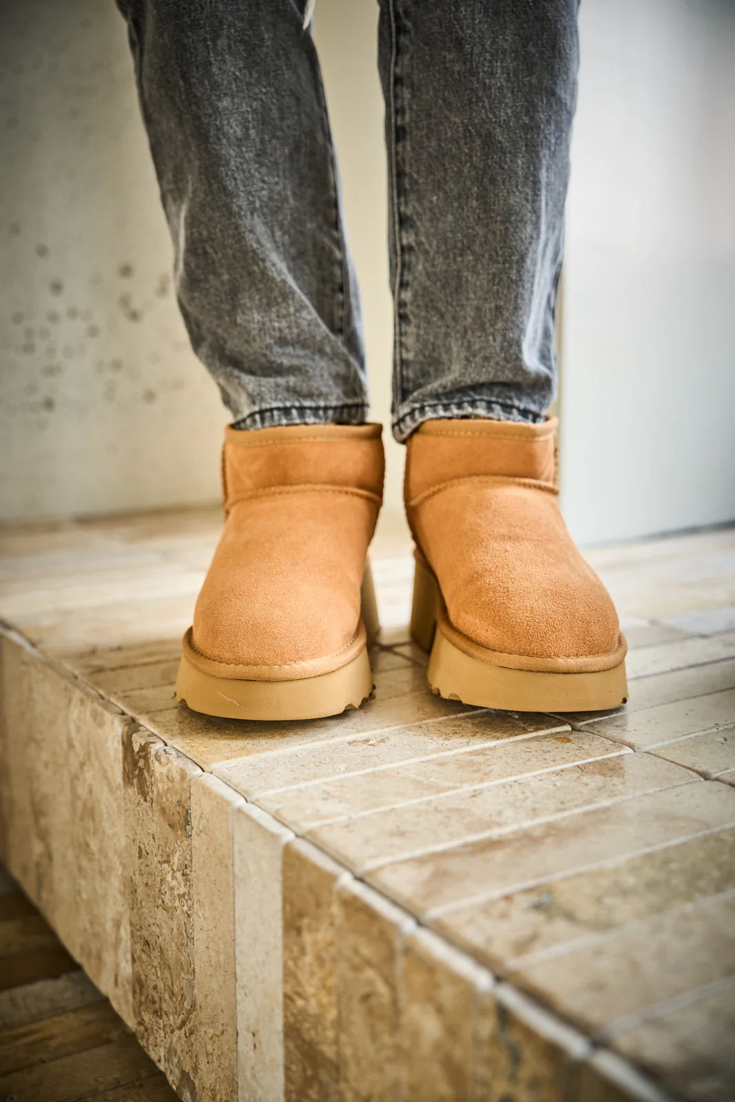 SMAIBULUN Ugg | Ultimate Platform Ankle Boots - chestnut - Image 4