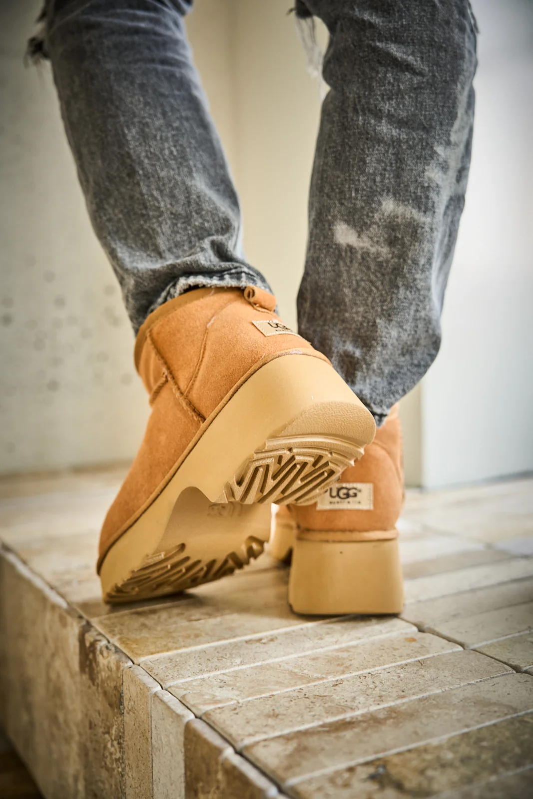 SMAIBULUN Ugg | Ultimate Platform Ankle Boots - chestnut - Image 8