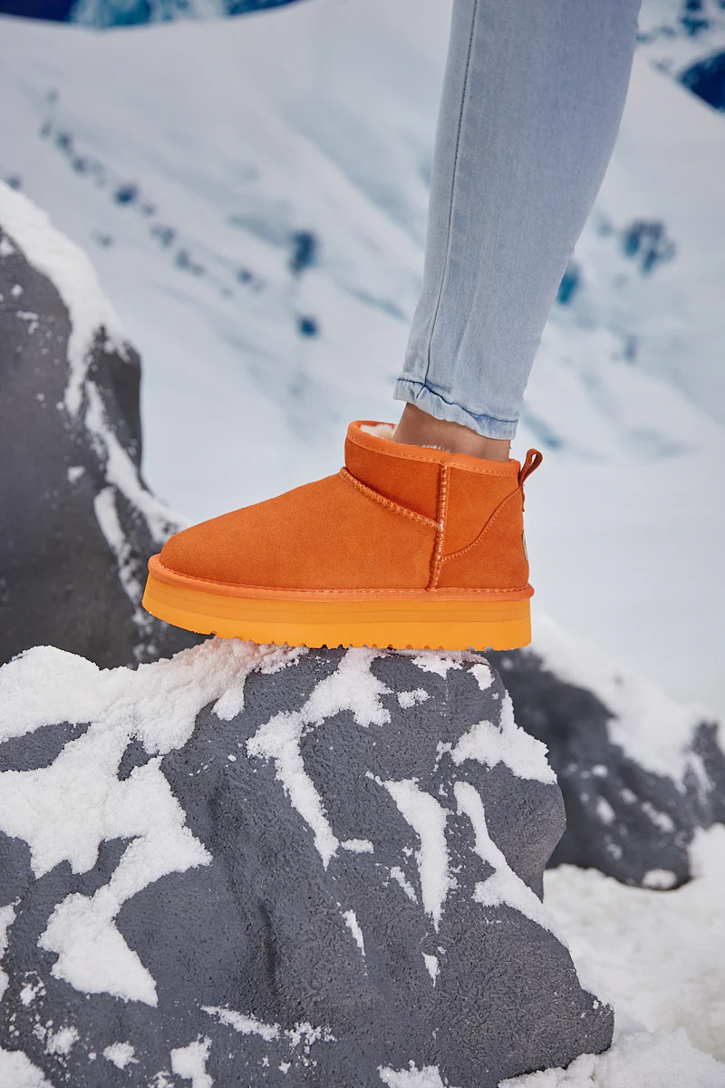 Smaibulun Ugg | Ultra Mini Platform Low Ankle Boot - Orange - Image 7