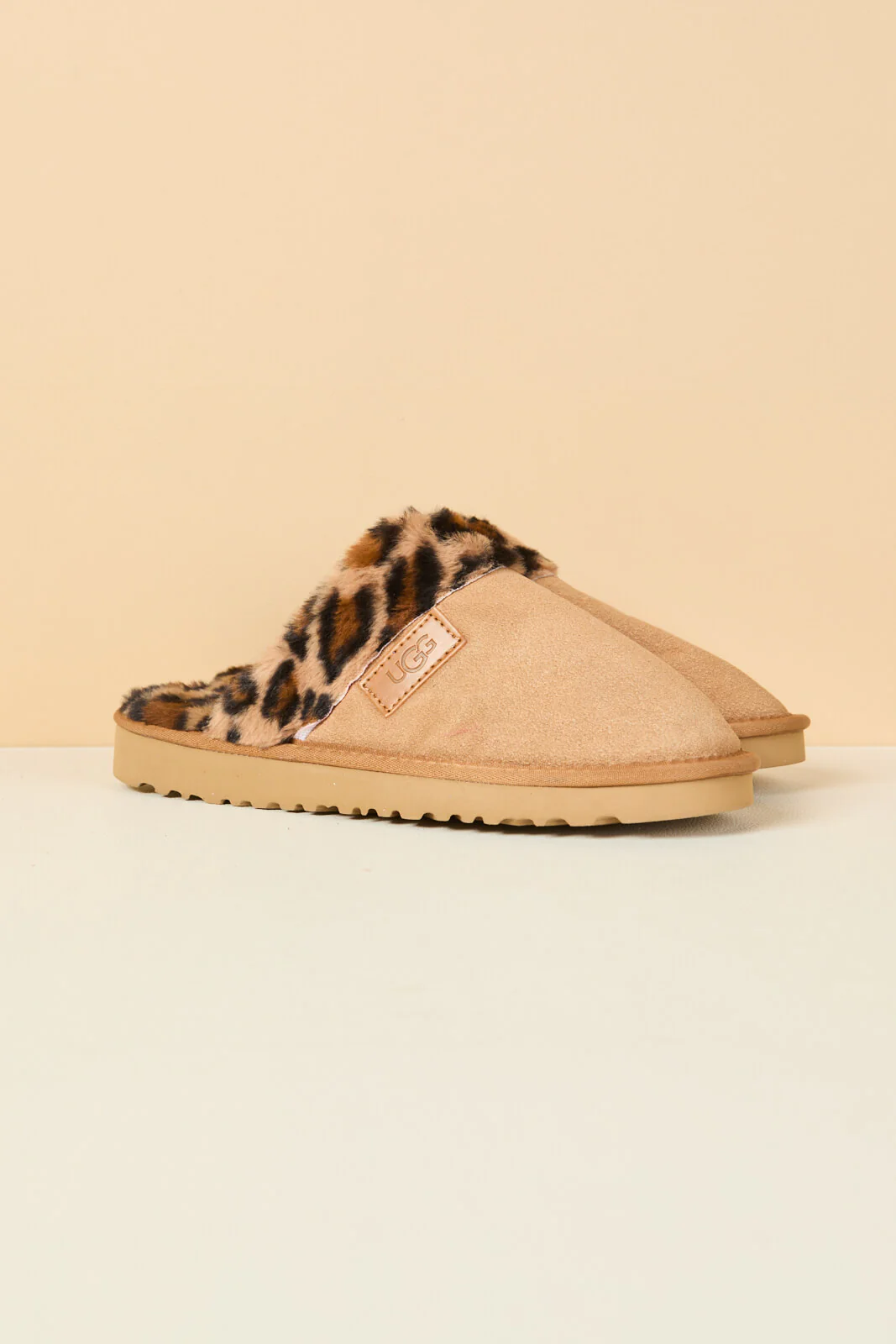 SMAIBULUN Ugg | Wild Whisper Animal Wool Lined Slipper - chestnut - Image 10