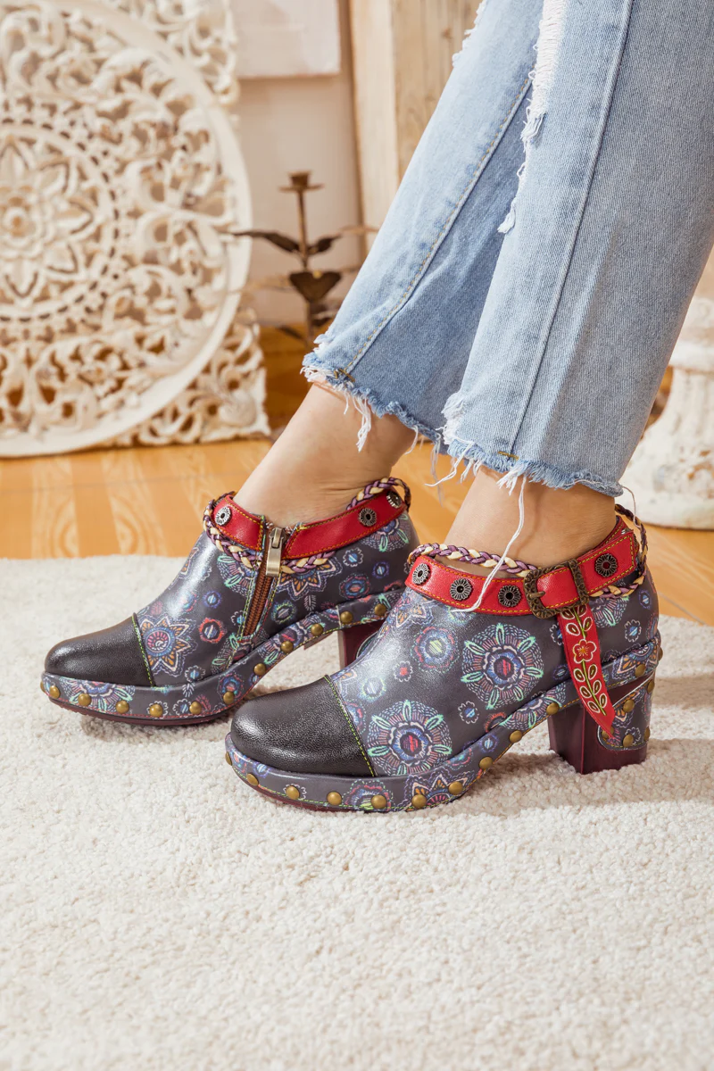 SOFFIA | ABSTRACT LEATHER LOW ANKLE BOOTIE - Image 10