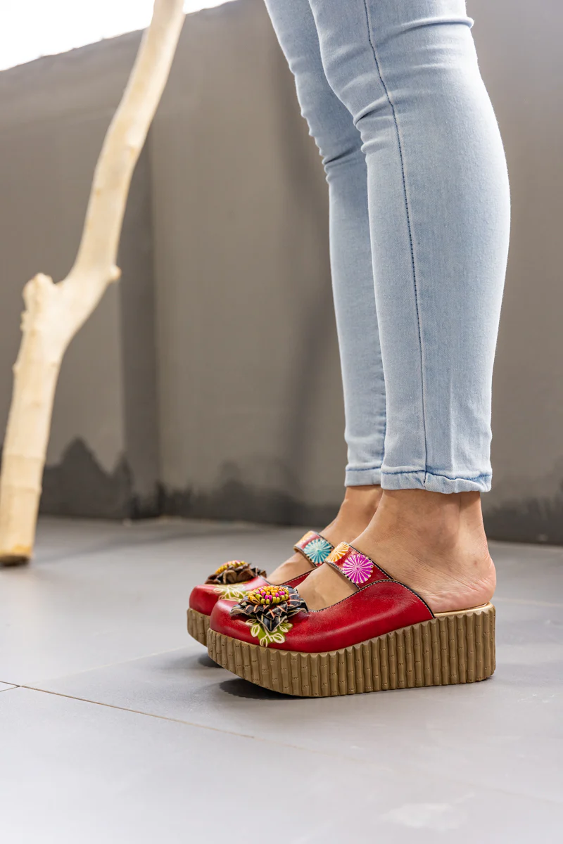Soffia | Akia Floral Embellished Leather Platform Clog - Image 7