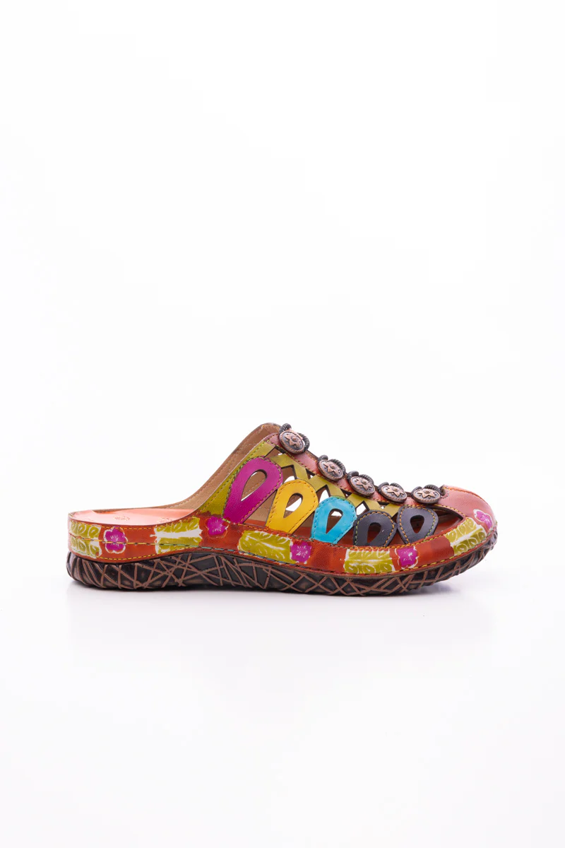 SOFFIA | ANNADALE CUT-OUT FLORAL LEATHER SANDAL - Image 11