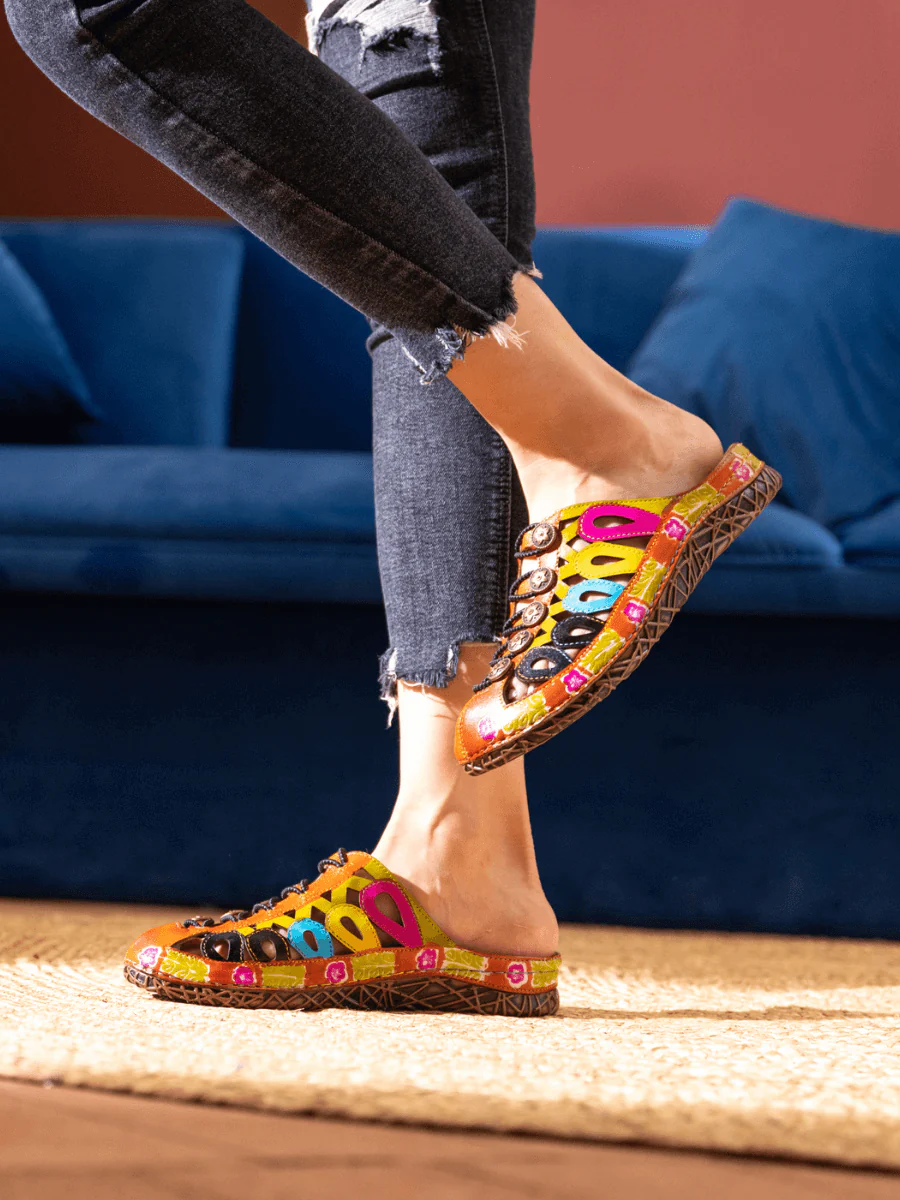 SOFFIA | ANNADALE CUT-OUT FLORAL LEATHER SANDAL - Image 5