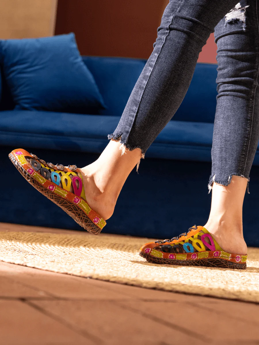 SOFFIA | ANNADALE CUT-OUT FLORAL LEATHER SANDAL - Image 6
