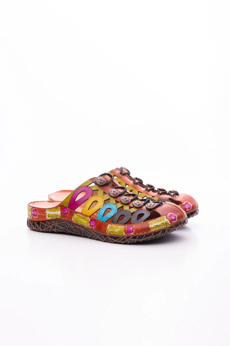 SOFFIA | ANNADALE CUT-OUT FLORAL LEATHER SANDAL - Image 9