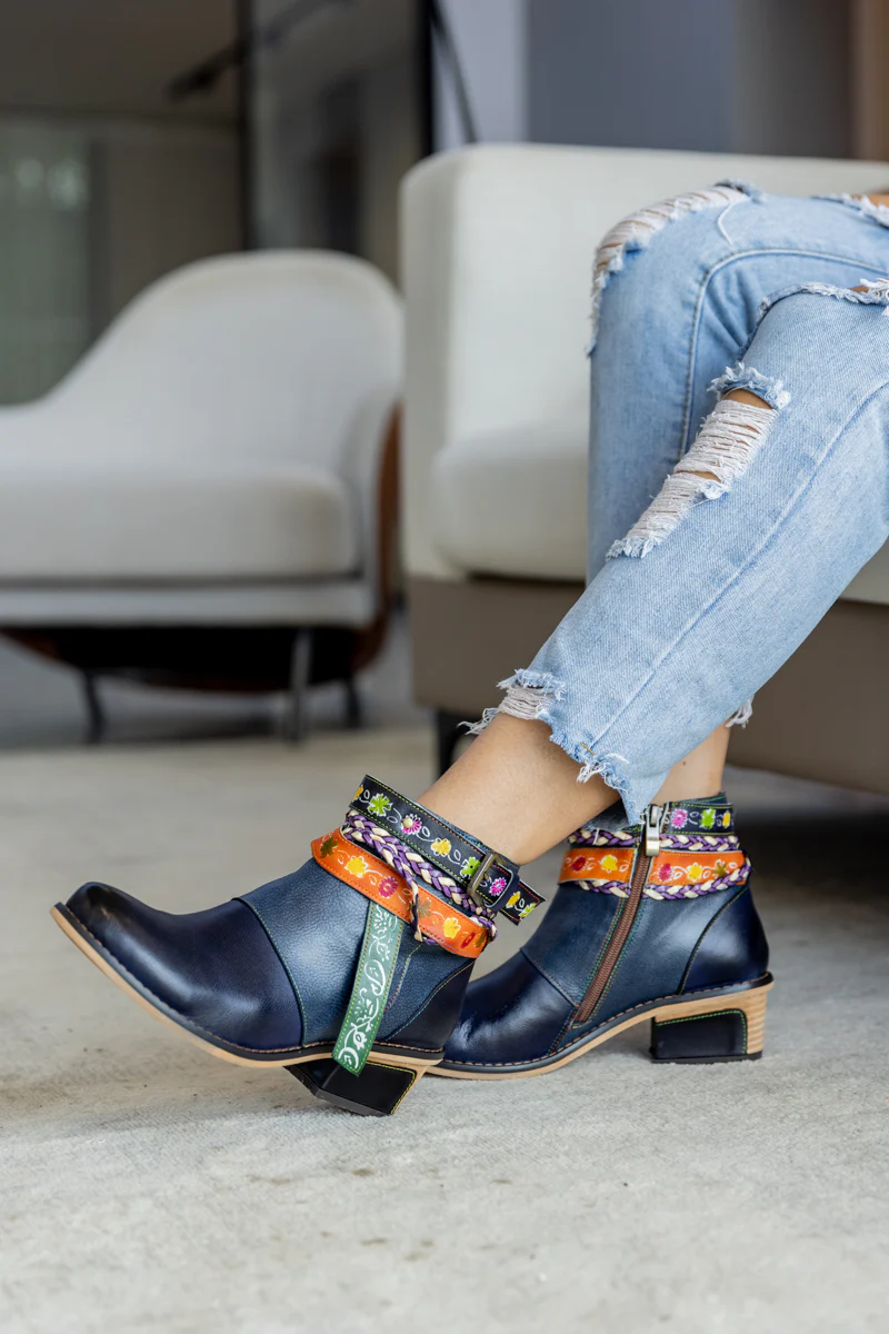 Soffia | Barry Western Leather Ankle Bootie - Image 6
