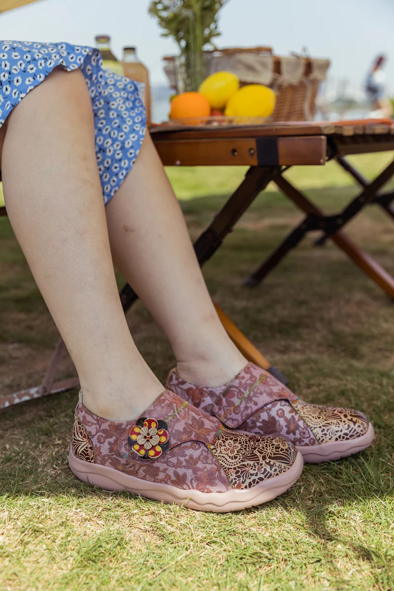 SOFFIA | BEIGE FLORAL LEATHER WRAP-TOP SNEAKER - Image 3