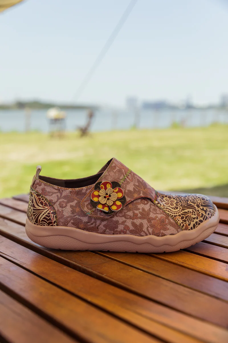 SOFFIA | BEIGE FLORAL LEATHER WRAP-TOP SNEAKER - Image 7