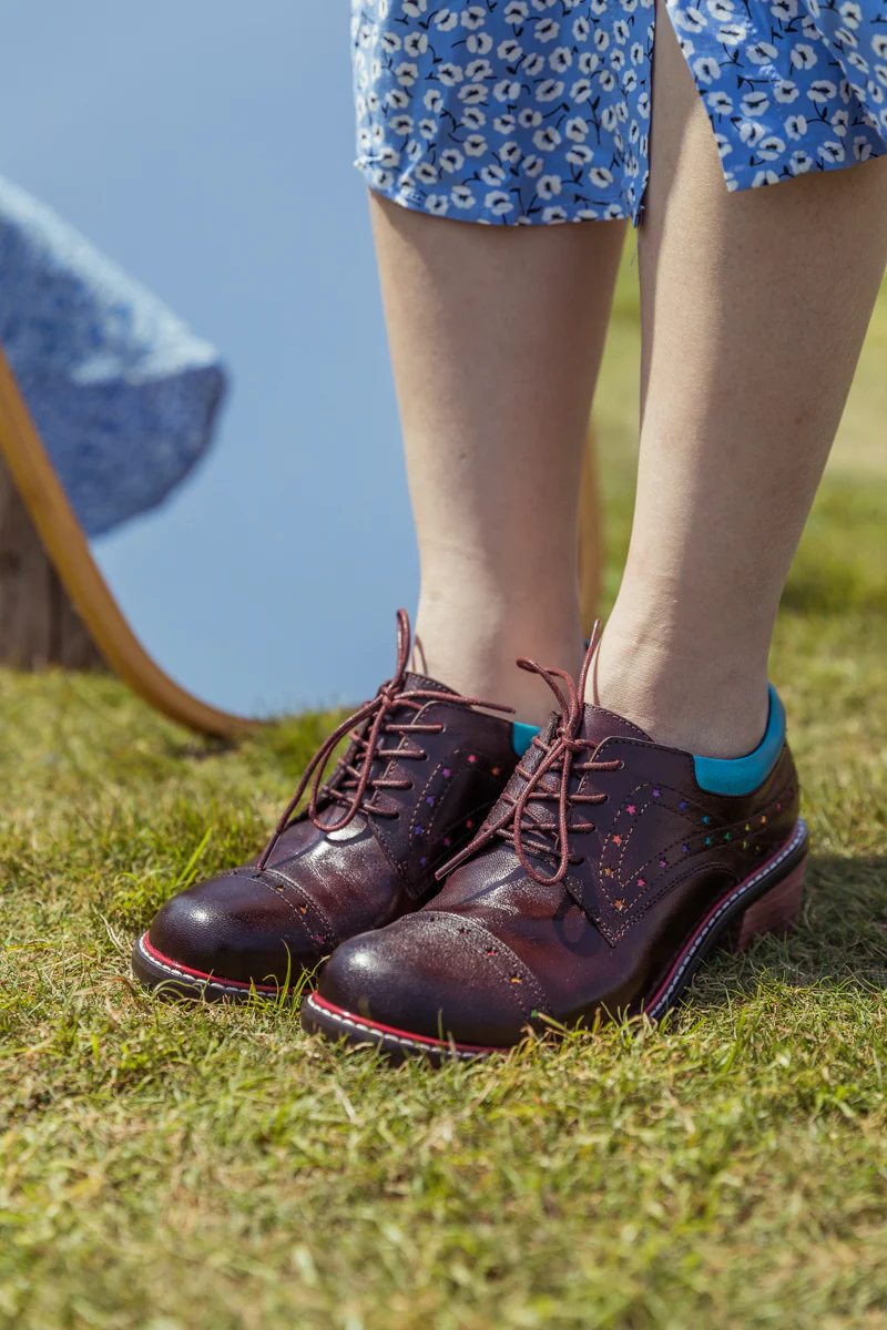 SOFFIA | BROWN STAR EMBOSSED LEATHER BROGUES OXFORD - Image 6