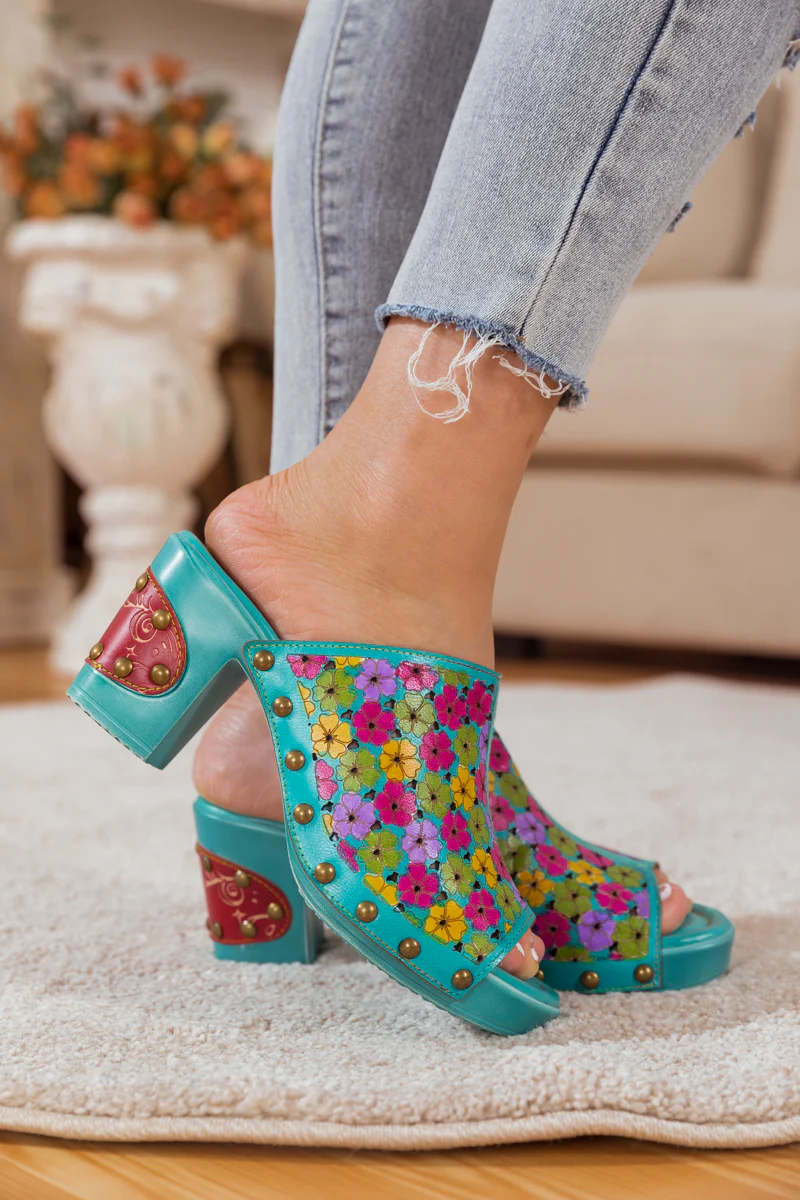SOFFIA | DAISY EMBOSSED TURQUOISE LEATHER CLOG - Image 3