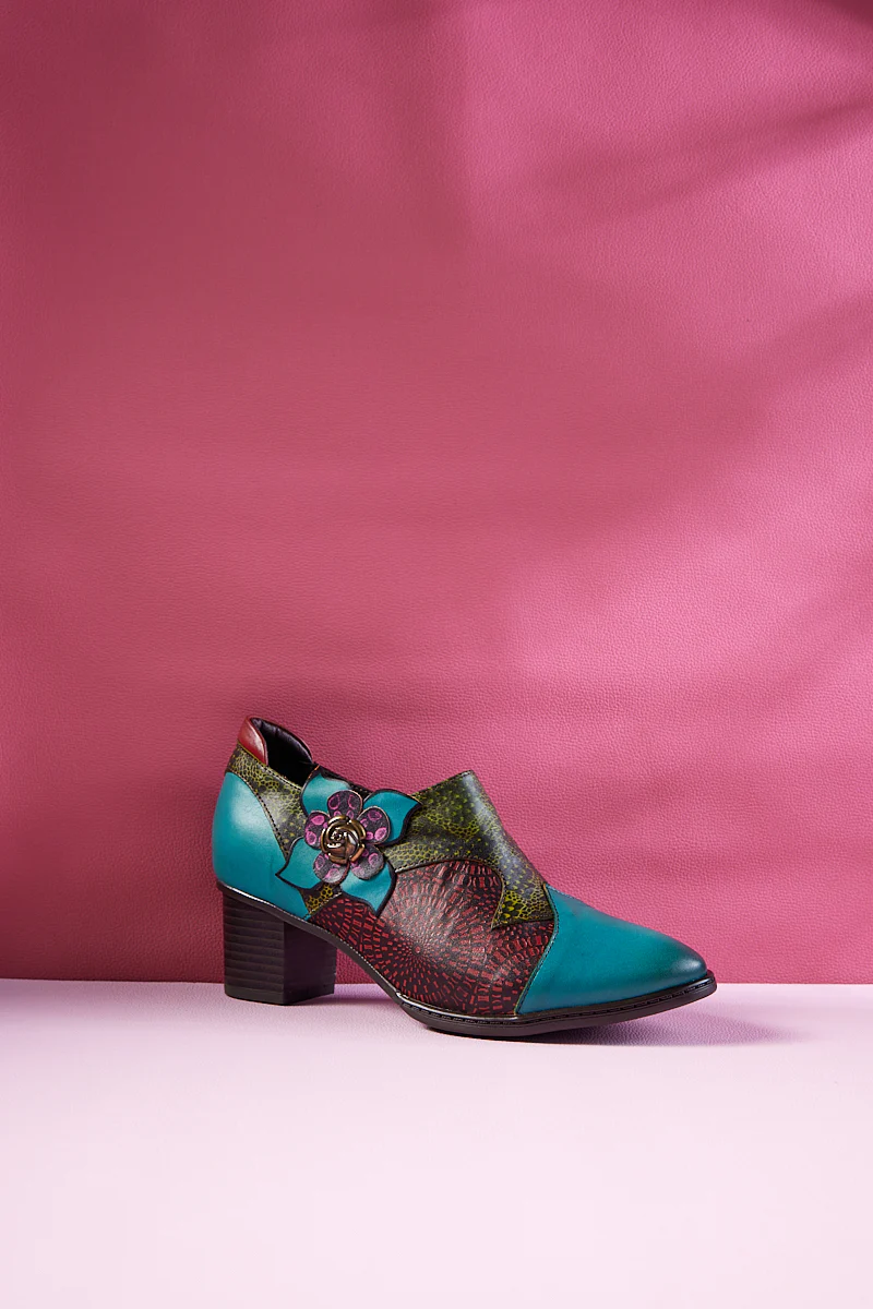 Soffia | Dixon Daisy Applique Leather Pump - Image 9