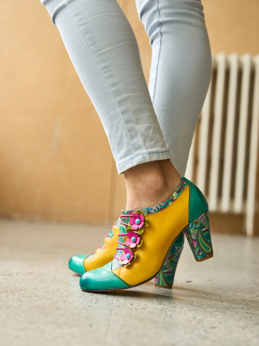 Soffia | Douce Marguerite Leather Pump Brogues - Image 5