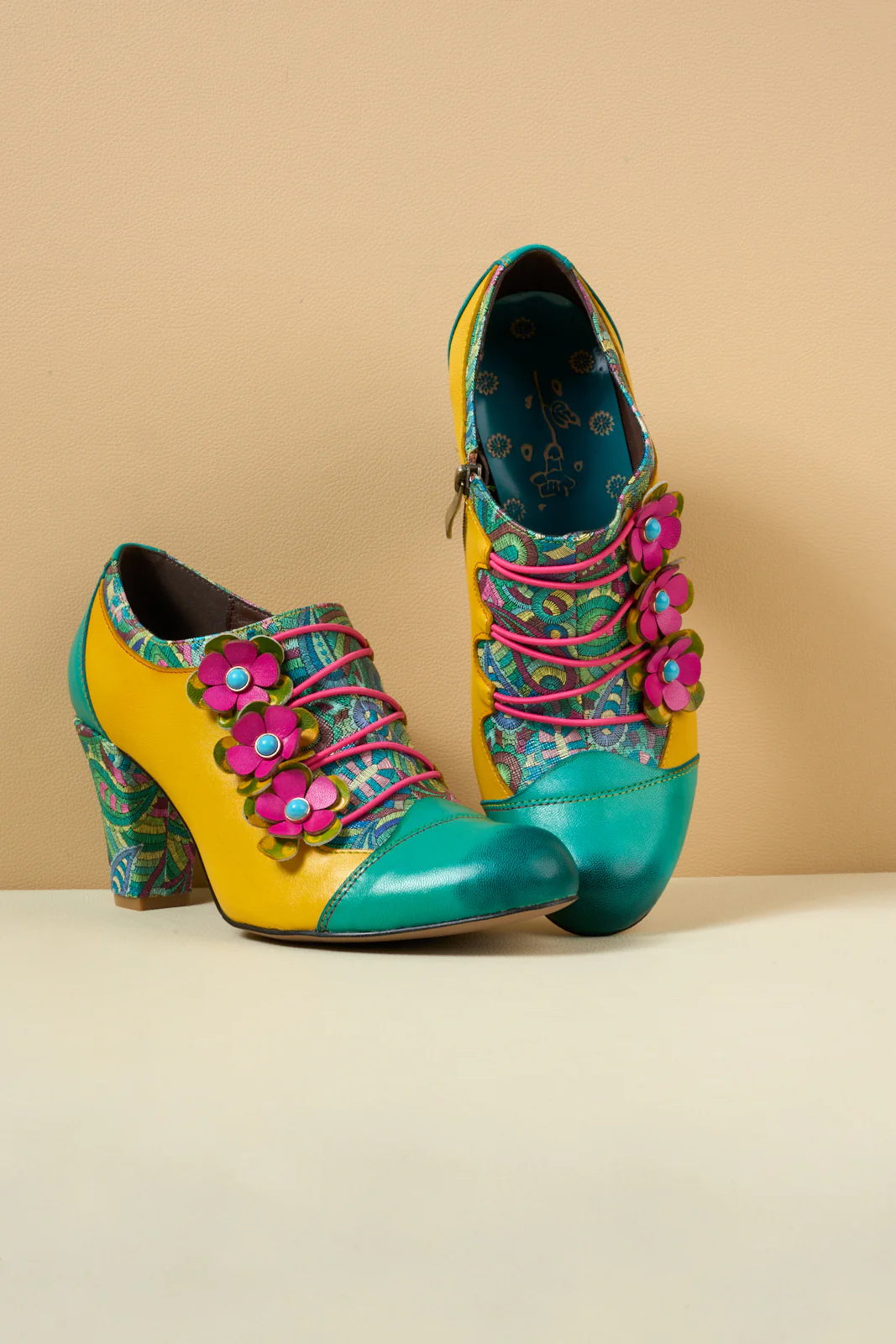 Soffia | Douce Marguerite Leather Pump Brogues - Image 9