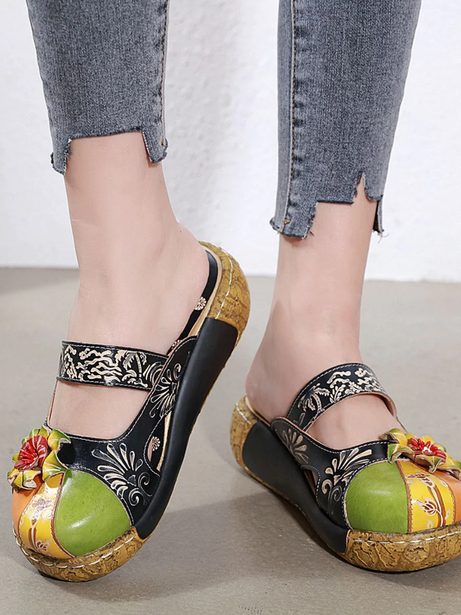 SOFFIA | FLORAL-APPLIQUE LEATHER PLATFORM SANDAL - Image 6