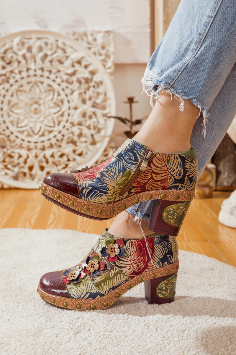 SOFFIA | FLORAL APPLIQUED LEATHER LOAFER - Image 5