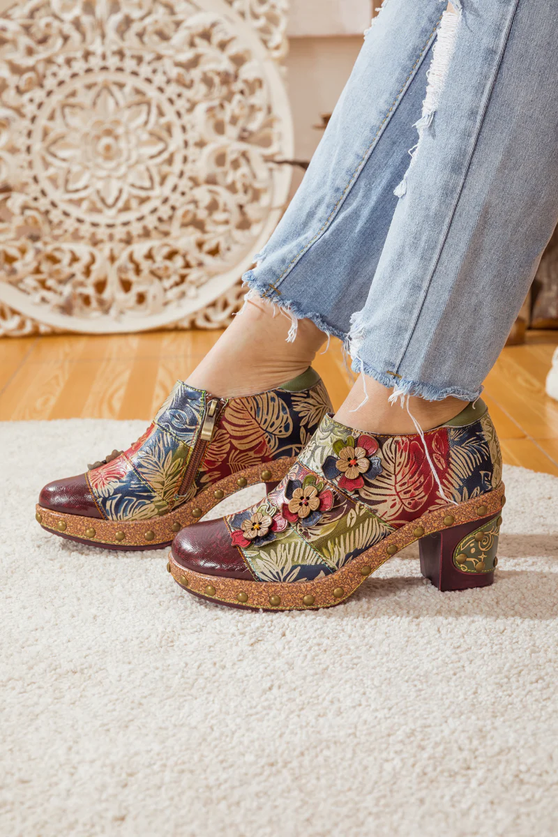 SOFFIA | FLORAL APPLIQUED LEATHER LOAFER - Image 6