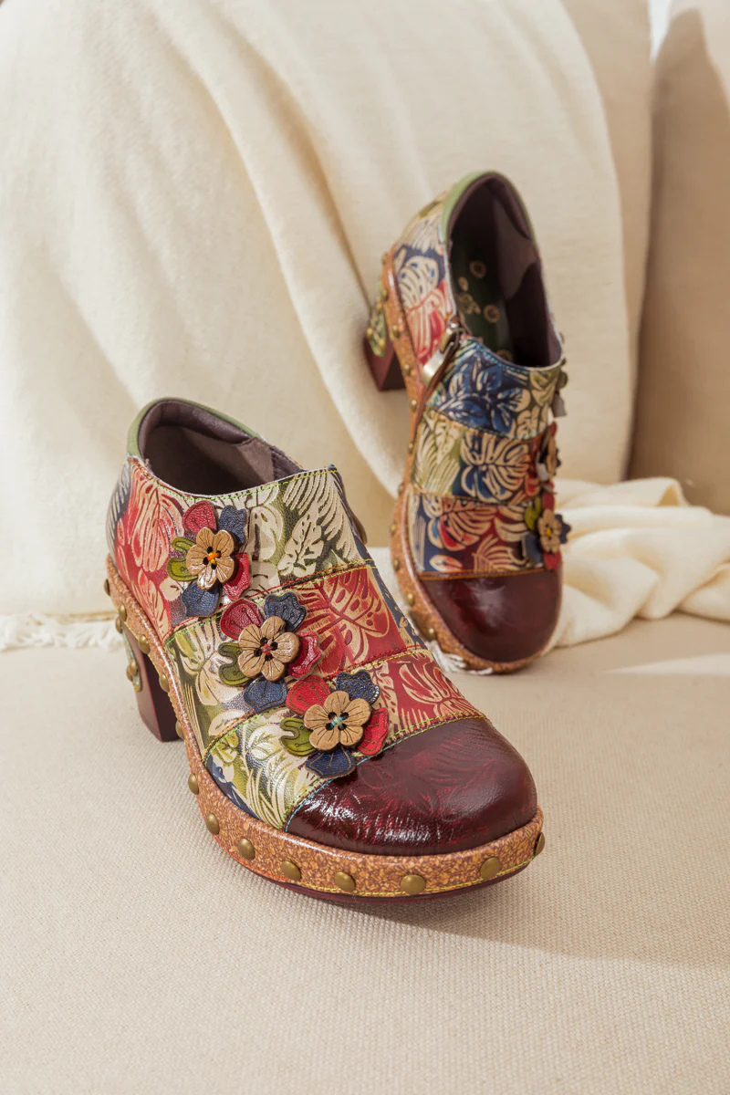 SOFFIA | FLORAL APPLIQUED LEATHER LOAFER - Image 7
